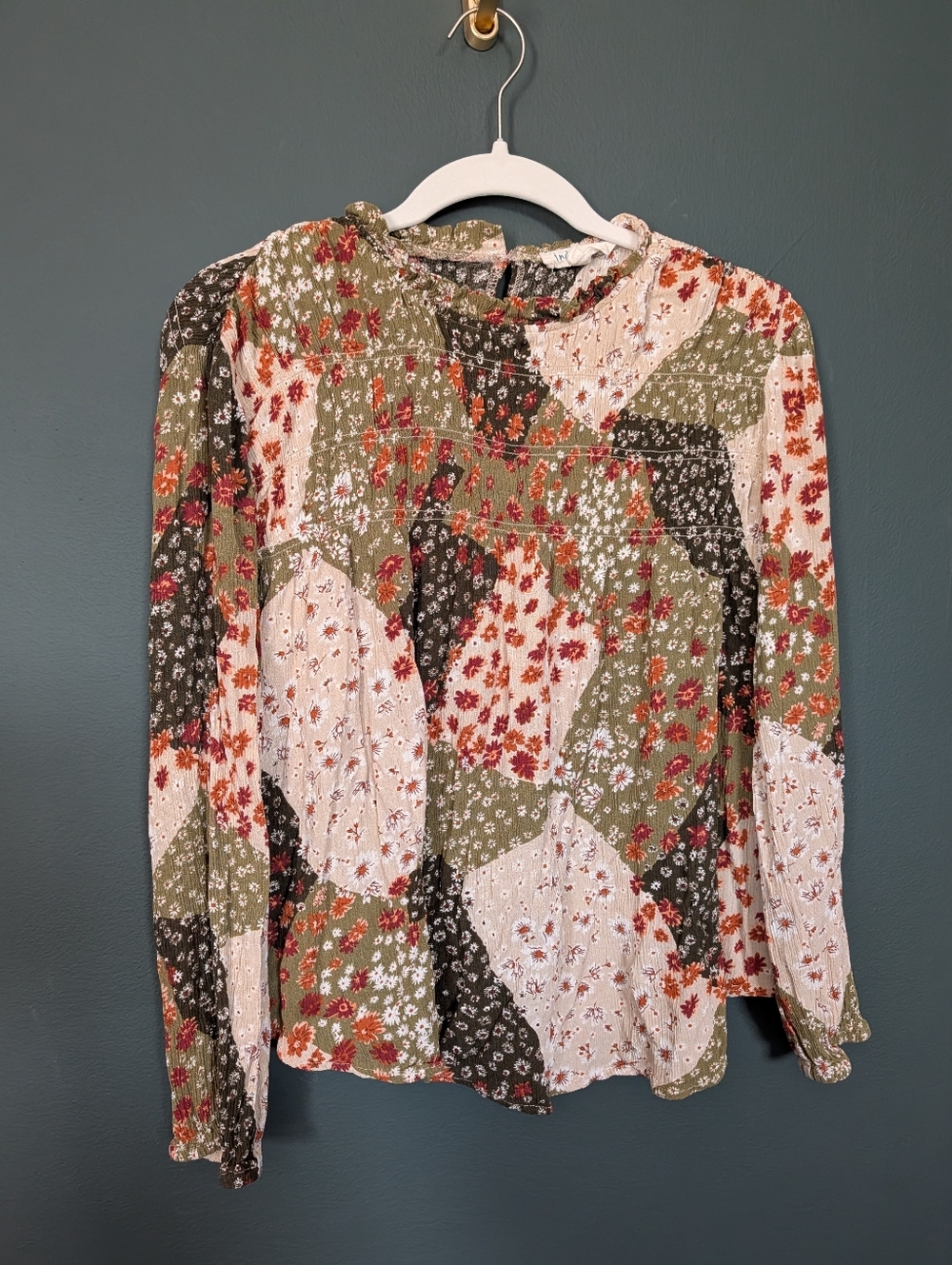 indigo soul Olive Patchwork Floral Long-Sleeve Blouse 0012